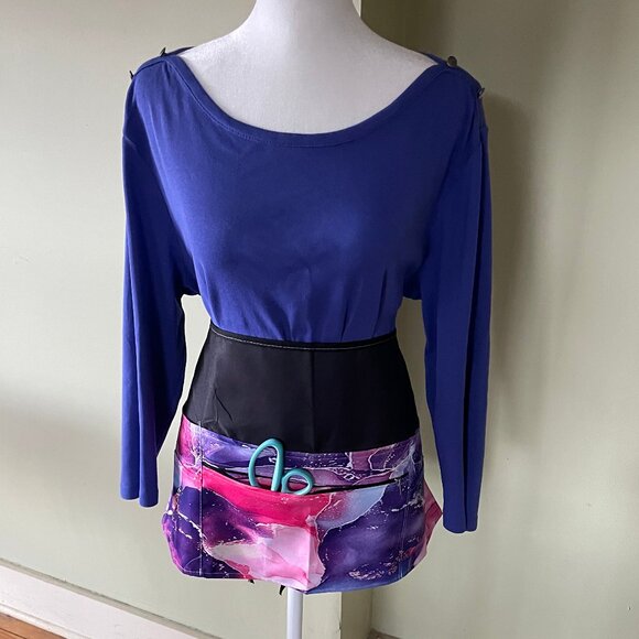 Multi-Purpose Apron: Server, Artist, Haircutting, Barista - Picture 10 of 10